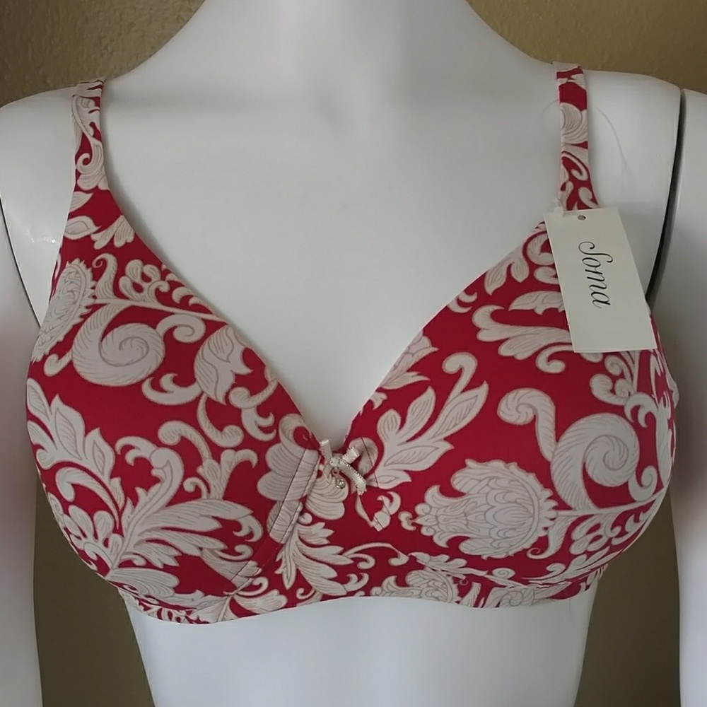 Soma Bra NWT 34C Red Scroll Design